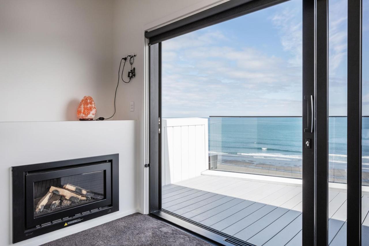 Oakura Beach Front Apartments Экстерьер фото
